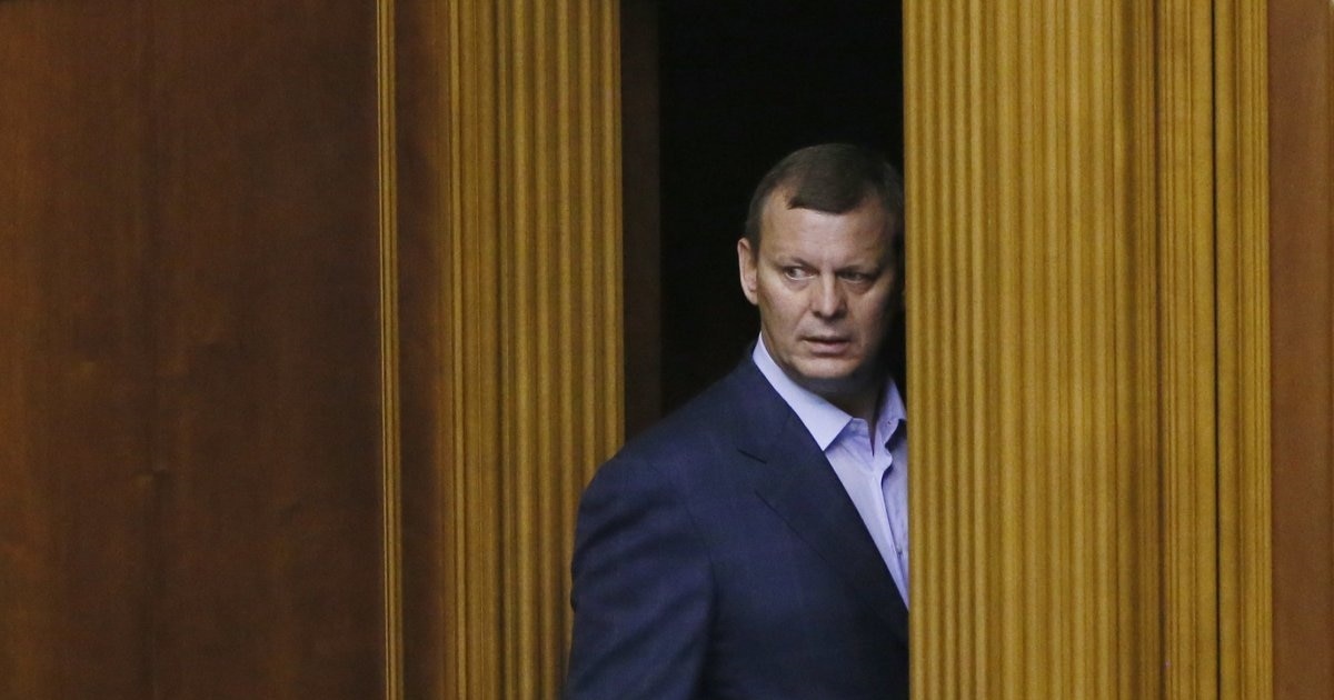 Зеленський ввів у дію санкції РНБО щодо колишнього голови НБУ Арбузова та екснардепа Клюєва