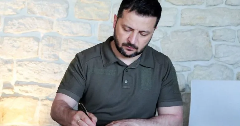 Зеленський підписав закон щодо ратифікації угоди про сторічне партнерство з Британією