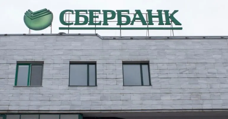 «От і далі кажіть, що війна вас не стосується». Як санкції б’ють по кишені пересічного росіянина